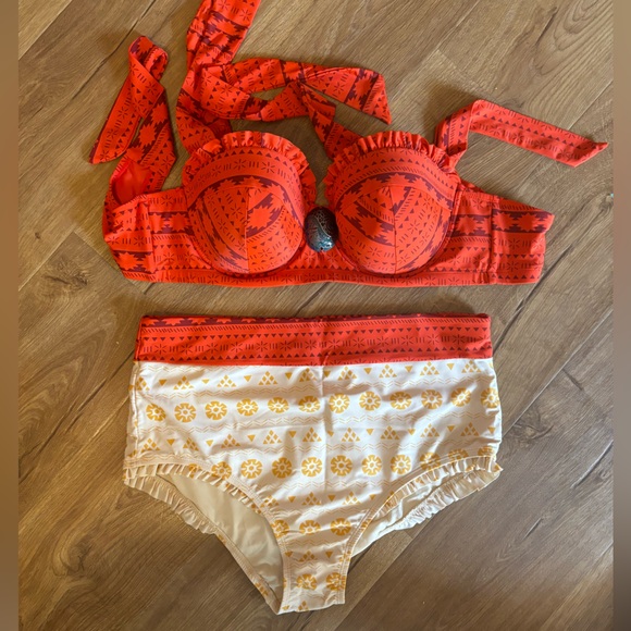 Disney Moana plus size bikini size 1 - Picture 1 of 6